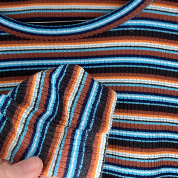 Striped Top - Picture 4 of 6